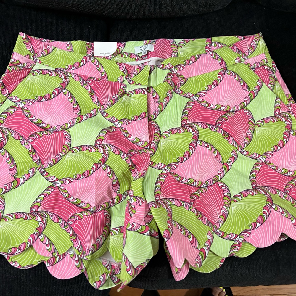 Crown and I ivy new with tags shorts